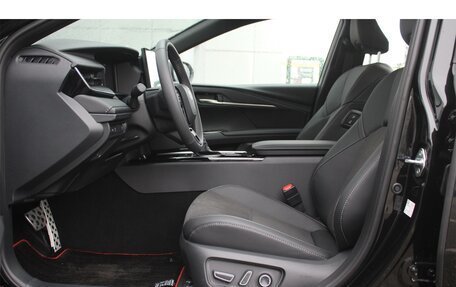 Toyota Camry, 2025 год, 4 945 000 рублей, 16 фотография