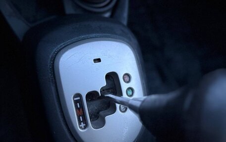 Toyota Yaris III рестайлинг, 2007 год, 395 000 рублей, 15 фотография