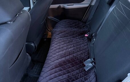 Toyota Yaris III рестайлинг, 2007 год, 395 000 рублей, 19 фотография