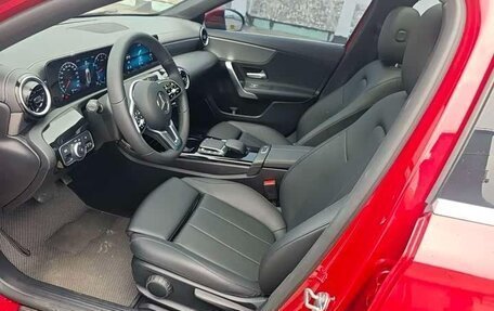 Mercedes-Benz A-Класс, 2021 год, 1 960 000 рублей, 8 фотография