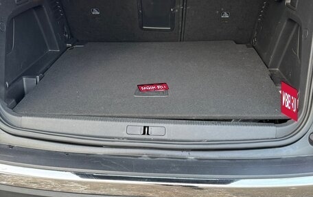 Peugeot 3008 II, 2018 год, 1 990 000 рублей, 10 фотография