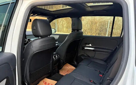 Mercedes-Benz GLB, 2021 год, 2 800 000 рублей, 11 фотография