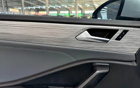 Volkswagen Lavida, 2022 год, 1 830 000 рублей, 10 фотография