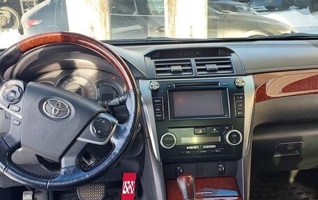 Toyota Camry, 2011 год, 1 850 000 рублей, 4 фотография