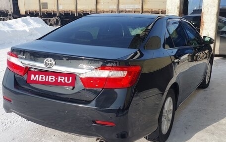 Toyota Camry, 2011 год, 1 850 000 рублей, 3 фотография