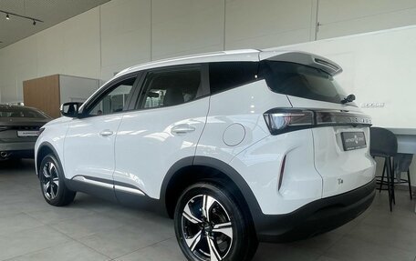 Chery Tiggo 4 I рестайлинг, 2025 год, 2 000 000 рублей, 3 фотография