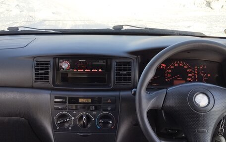 Toyota Corolla, 2002 год, 590 000 рублей, 7 фотография