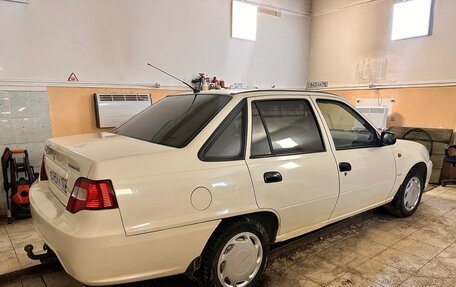 Daewoo Nexia I рестайлинг, 2008 год, 205 000 рублей, 3 фотография