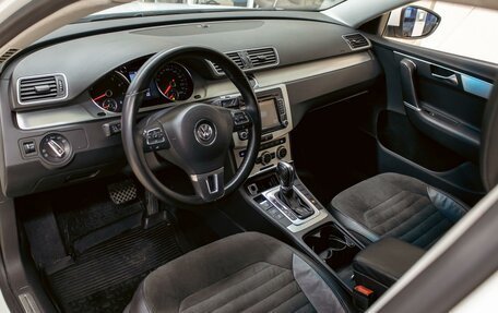 Volkswagen Passat B7, 2012 год, 1 055 000 рублей, 13 фотография