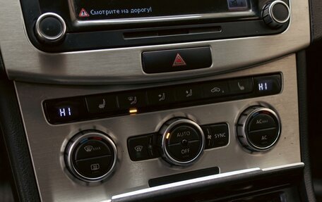 Volkswagen Passat B7, 2012 год, 1 055 000 рублей, 15 фотография