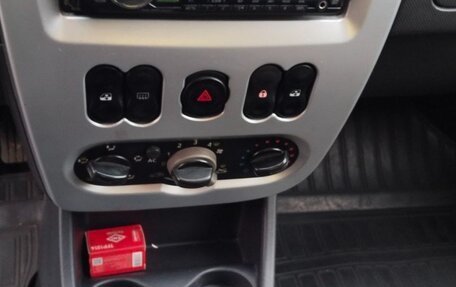 Renault Logan I, 2011 год, 400 000 рублей, 13 фотография