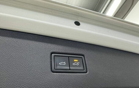 Volkswagen Tiguan II, 2020 год, 2 799 000 рублей, 17 фотография