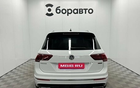 Volkswagen Tiguan II, 2020 год, 2 799 000 рублей, 6 фотография