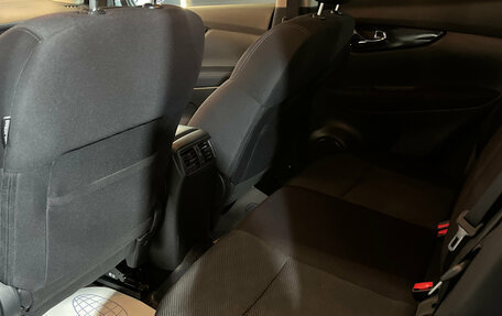 Nissan Qashqai, 2015 год, 1 565 000 рублей, 16 фотография