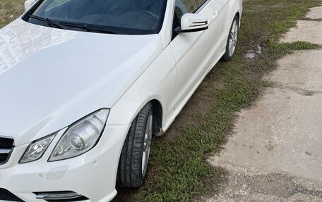 Mercedes-Benz E-Класс, 2012 год, 1 220 000 рублей, 10 фотография