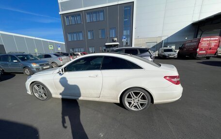 Mercedes-Benz E-Класс, 2012 год, 1 220 000 рублей, 7 фотография