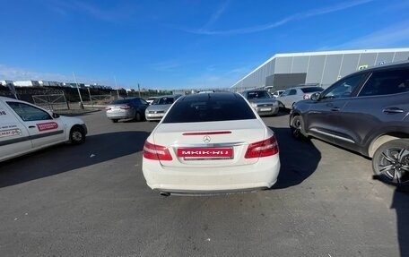 Mercedes-Benz E-Класс, 2012 год, 1 220 000 рублей, 4 фотография