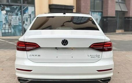 Volkswagen Lavida, 2021 год, 1 594 000 рублей, 6 фотография