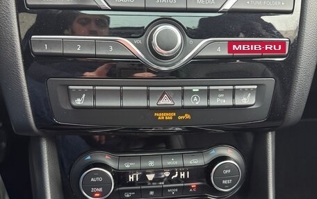 Infiniti Q30, 2017 год, 2 700 000 рублей, 10 фотография