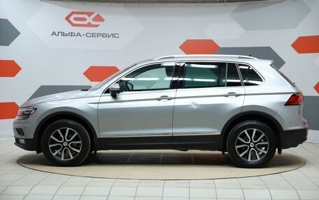 Volkswagen Tiguan II, 2018 год, 2 490 000 рублей, 6 фотография