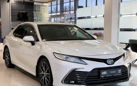Toyota Camry, 2021 год, 3 197 000 рублей, 3 фотография