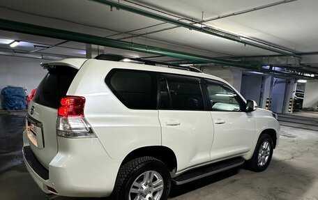 Toyota Land Cruiser Prado 150 рестайлинг 2, 2010 год, 2 400 000 рублей, 4 фотография