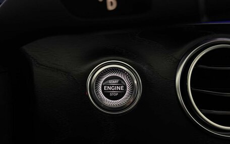 Mercedes-Benz E-Класс, 2019 год, 3 699 000 рублей, 19 фотография