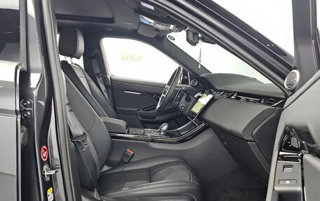 Land Rover Range Rover Evoque II, 2024 год, 5 600 000 рублей, 10 фотография