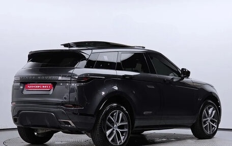 Land Rover Range Rover Evoque II, 2024 год, 5 600 000 рублей, 3 фотография