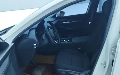 Mazda 3, 2025 год, 2 130 000 рублей, 9 фотография