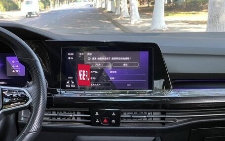 Volkswagen Golf VIII, 2023 год, 1 775 000 рублей, 14 фотография