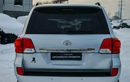 Toyota Land Cruiser 200, 2013 год, 3 949 000 рублей, 6 фотография