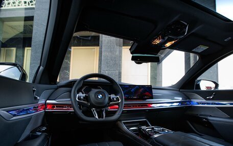 BMW 7 серия, 2023 год, 15 499 000 рублей, 13 фотография