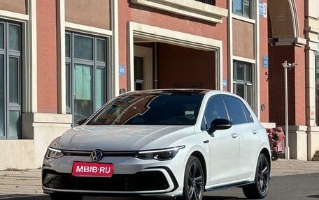 Volkswagen Golf VIII, 2023 год, 1 769 000 рублей, 1 фотография