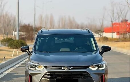 Chevrolet Orlando, 2023 год, 1 630 000 рублей, 2 фотография