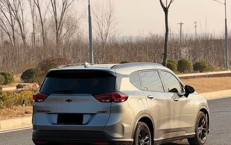 Chevrolet Orlando, 2023 год, 1 630 000 рублей, 6 фотография