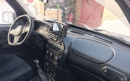 Chevrolet Niva I рестайлинг, 2010 год, 410 000 рублей, 4 фотография