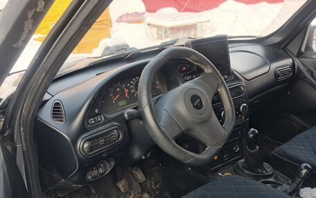 Chevrolet Niva I рестайлинг, 2010 год, 410 000 рублей, 9 фотография