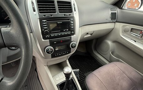 KIA Cerato I, 2007 год, 850 000 рублей, 5 фотография