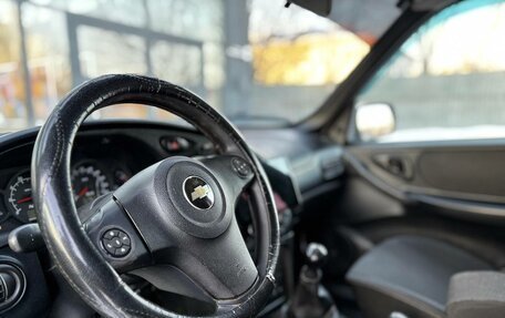 Chevrolet Niva I рестайлинг, 2017 год, 650 000 рублей, 9 фотография