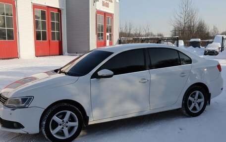 Volkswagen Jetta VI, 2011 год, 650 000 рублей, 7 фотография