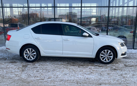 Skoda Octavia, 2019 год, 1 630 000 рублей, 3 фотография