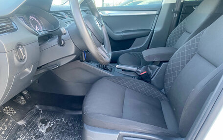 Skoda Octavia, 2019 год, 1 630 000 рублей, 7 фотография