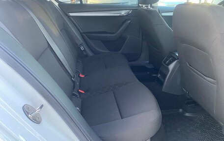 Skoda Octavia, 2019 год, 1 630 000 рублей, 15 фотография