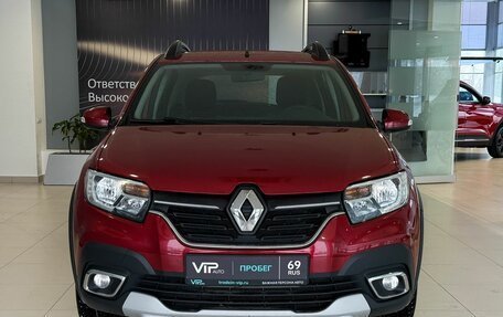 Renault Sandero II рестайлинг, 2021 год, 1 375 000 рублей, 2 фотография