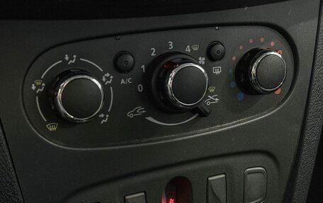 Renault Sandero II рестайлинг, 2021 год, 1 375 000 рублей, 12 фотография