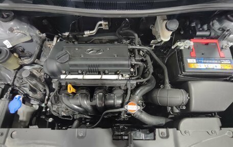 Hyundai Solaris II рестайлинг, 2012 год, 830 000 рублей, 11 фотография