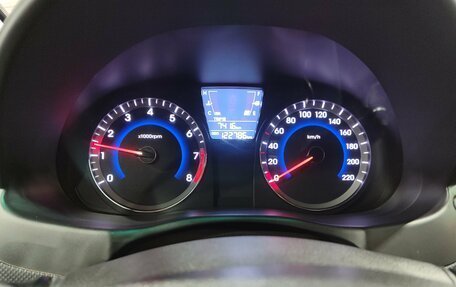 Hyundai Solaris II рестайлинг, 2012 год, 830 000 рублей, 13 фотография