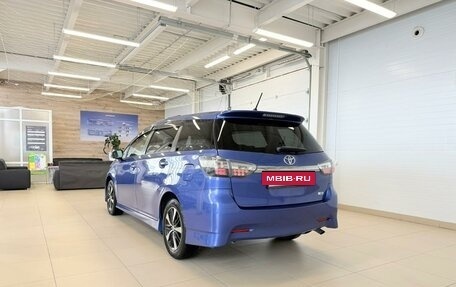 Toyota Wish II, 2013 год, 1 499 000 рублей, 4 фотография