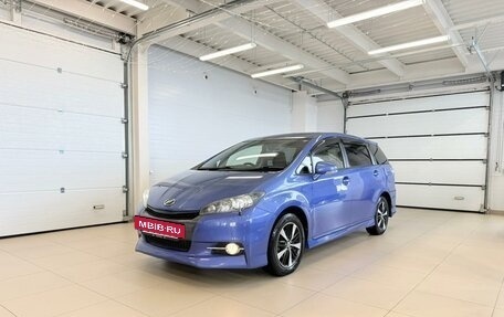 Toyota Wish II, 2013 год, 1 499 000 рублей, 2 фотография